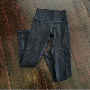 Offline by Aerie Blue Space-Dye The Hugger Hi-Rise Workout Leggings